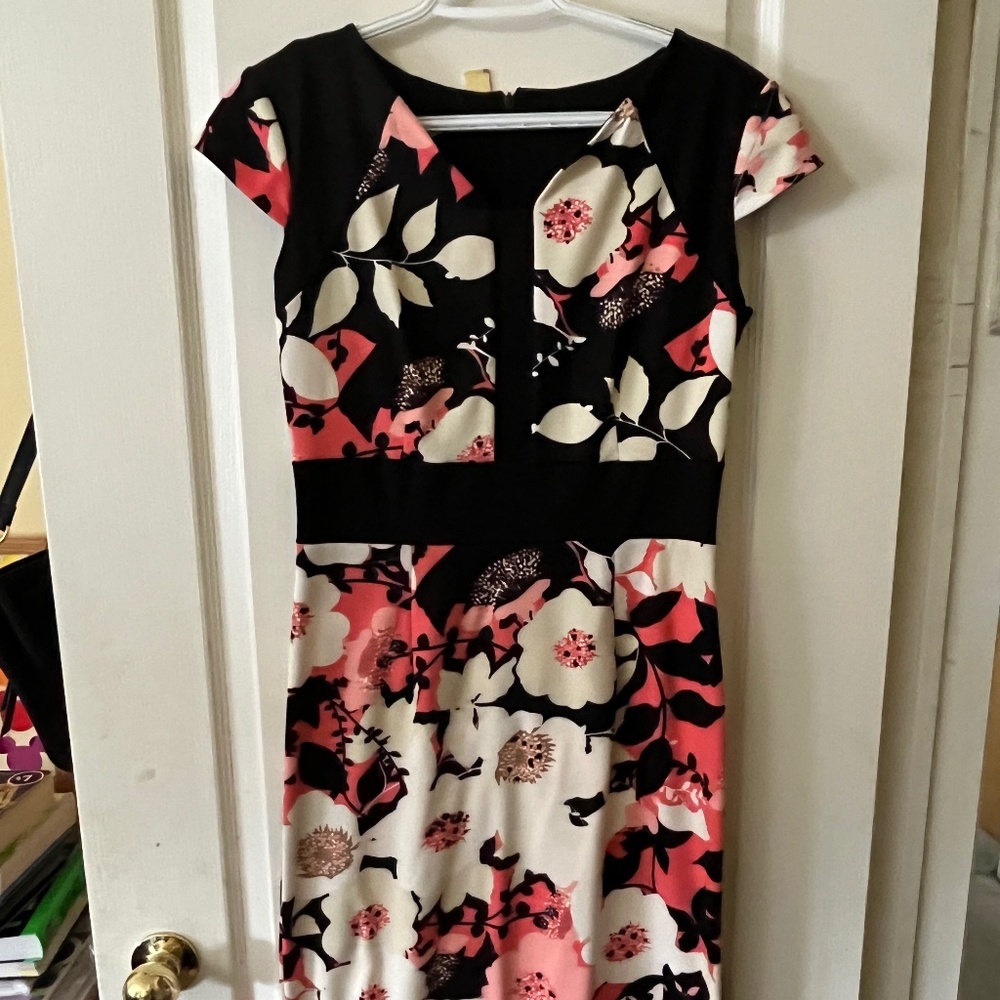 Tradition size 6 Midi dress